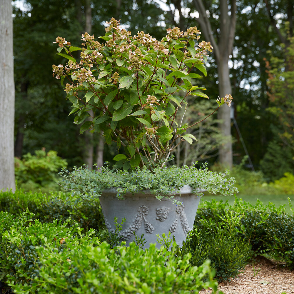 Garland Planter — Pennoyer Newman